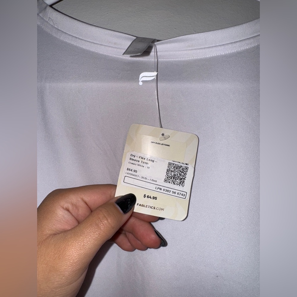 Fabletics Dry-Flex White Long-Sleeve Tunic NWT Me… - image 6